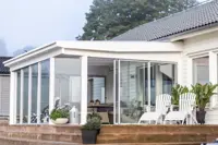 Wintergarten Pultdach mit zwei abgeschrägten Ecken
